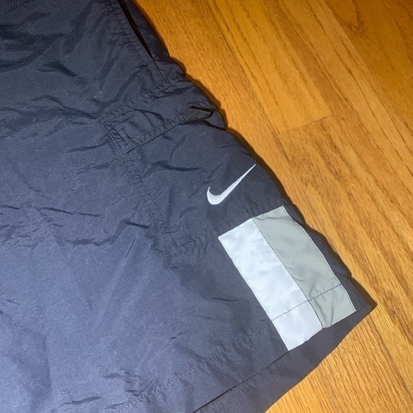Nike Swimming Trunks Shorts With Pockets black Men’s large - Picture 6 of 14
